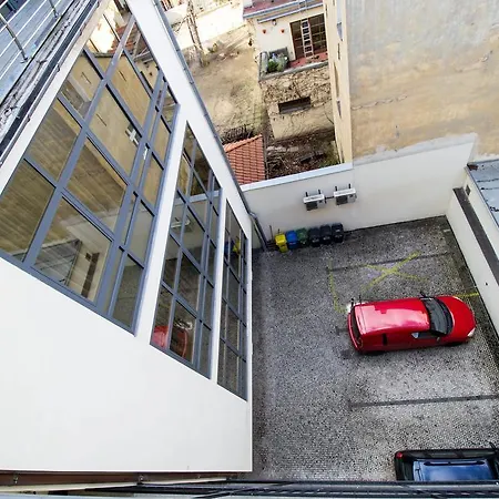 Ruterra Red Roofs View With Garage アパート プラハ