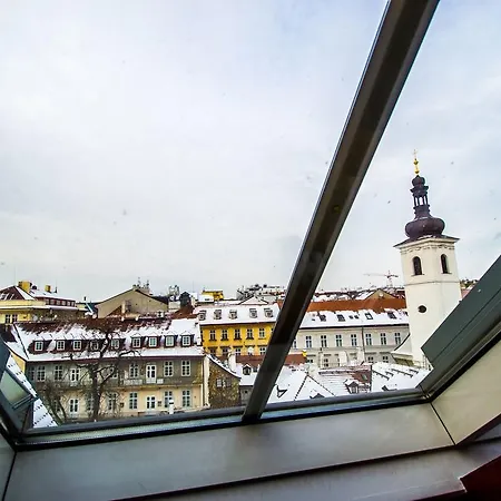 Apartment Ruterra Red Roofs View With Garage Prague