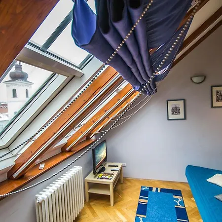 Apartment Ruterra Red Roofs View With Garage Prague